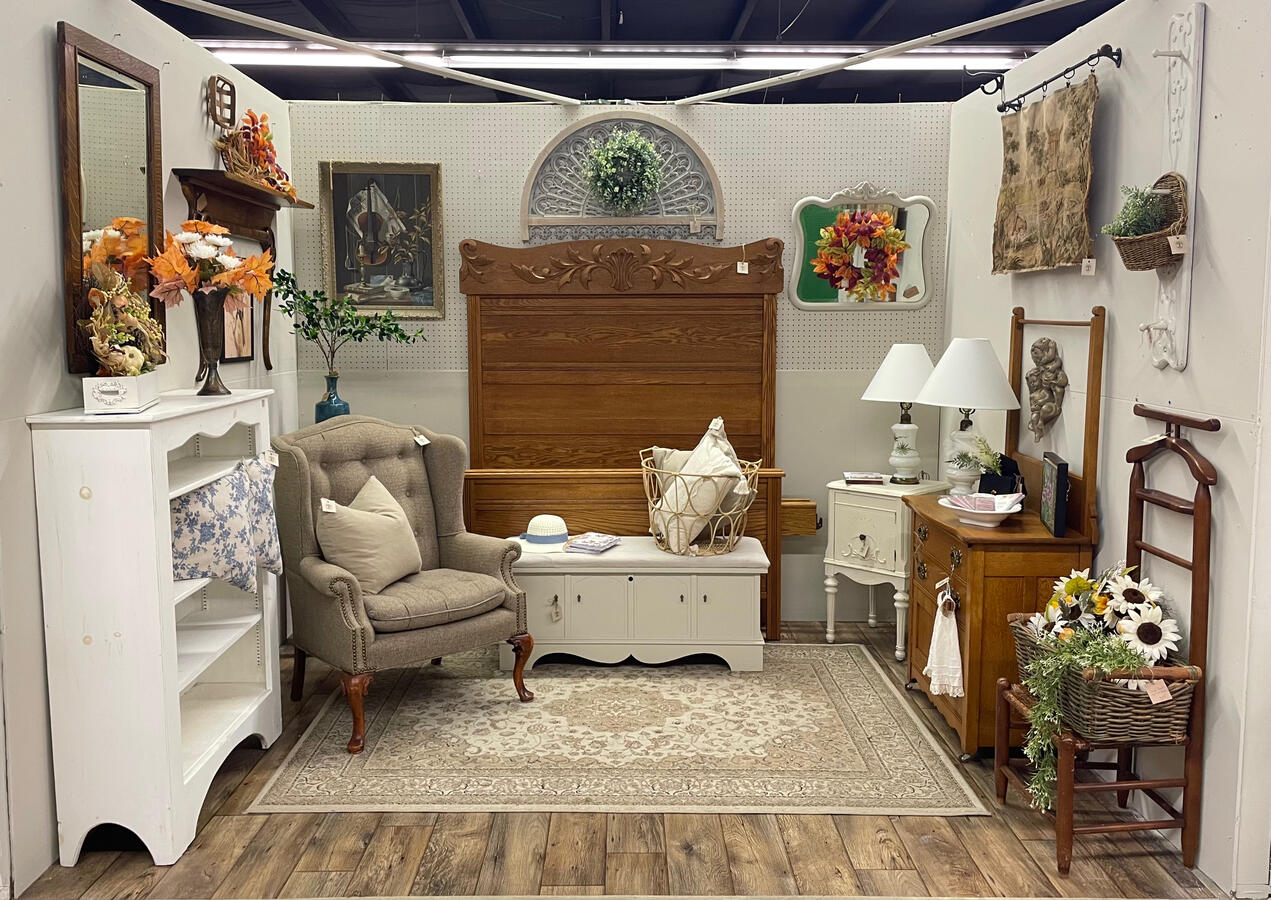 NEW BOOTH!! G-15