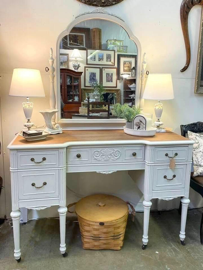 SOLD!! SOLD!!