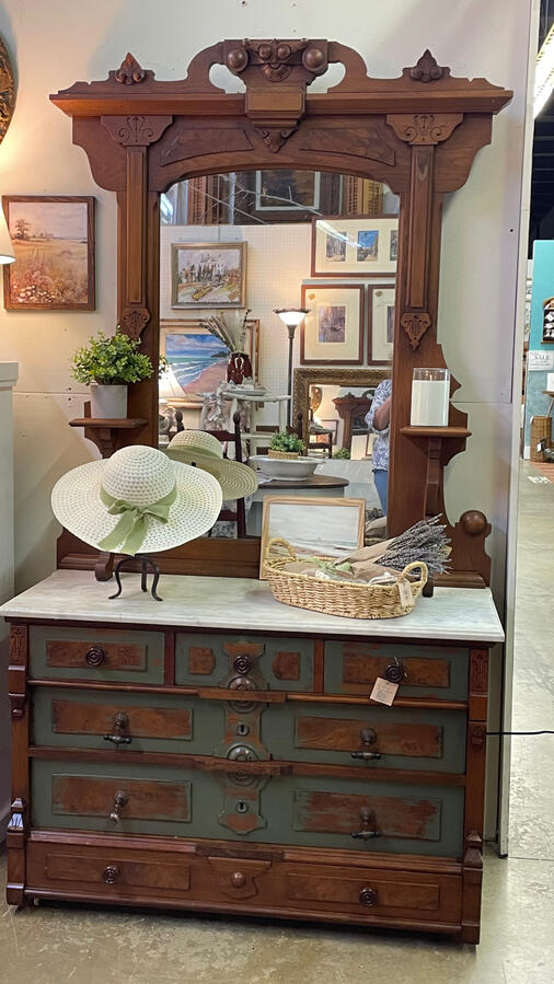 SOLD!! SOLD!!
